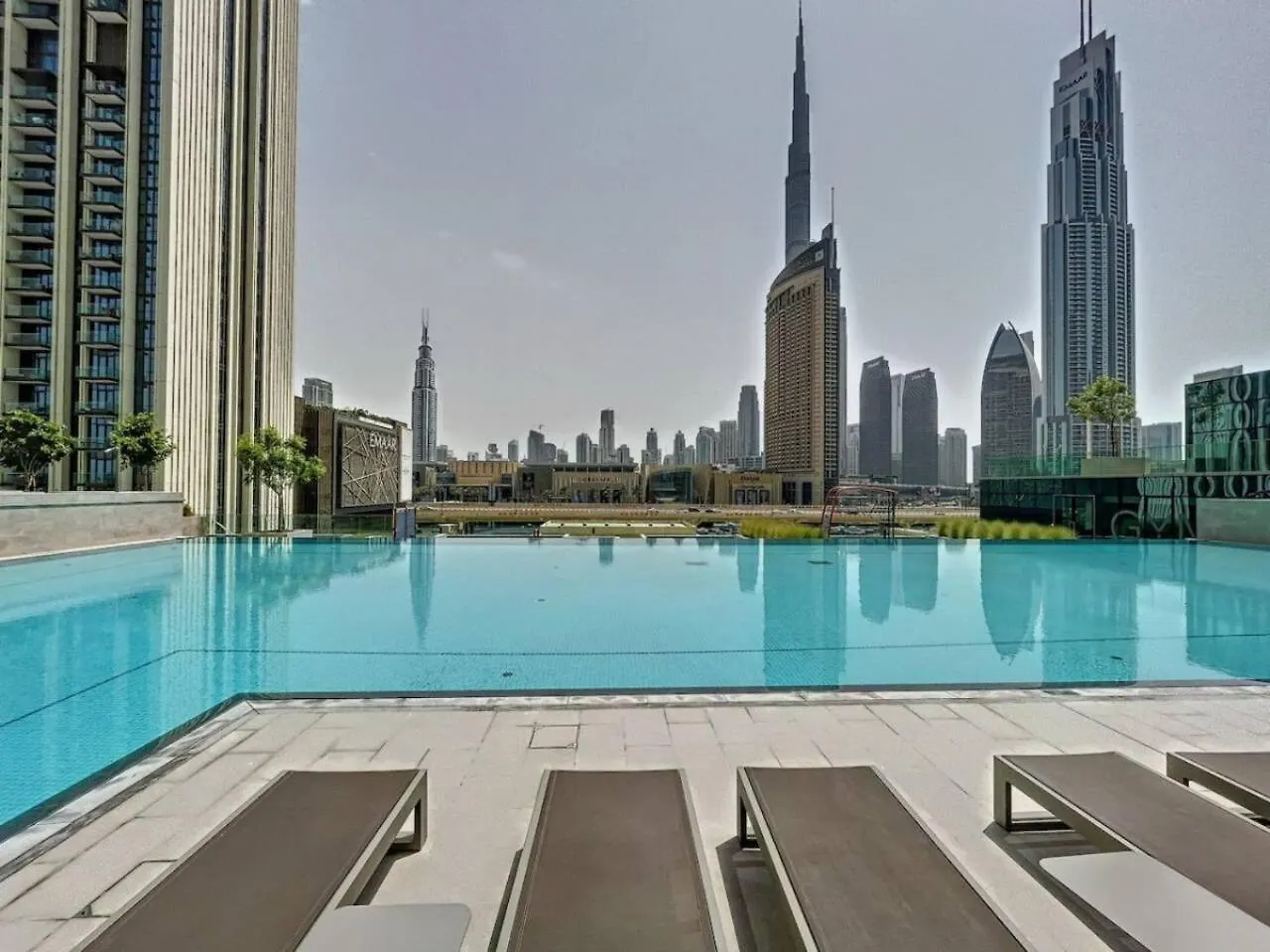 Downtown Views 2 - Vibrant One Bedroom In Downtown Dubai Apartment
